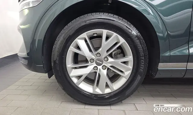 Genesis GV70 2021 2.5 автомат (гидро), миниатюра 5 Genesis GV70 2021 2.5 автомат (гидро), миниатюра 5