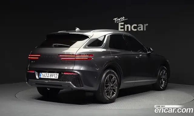 Genesis GV70 2021 2.2 автомат (гидро), миниатюра 2