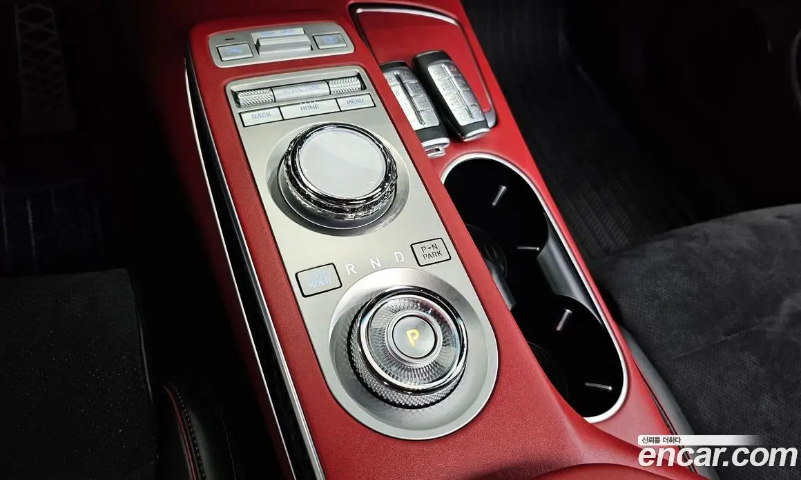 Genesis GV70 2022 2.5 автомат (гидро), фото 9