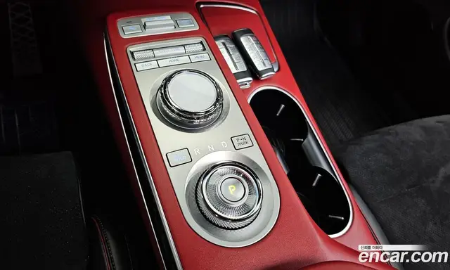 Genesis GV70 2022 2.5 автомат (гидро), миниатюра 9