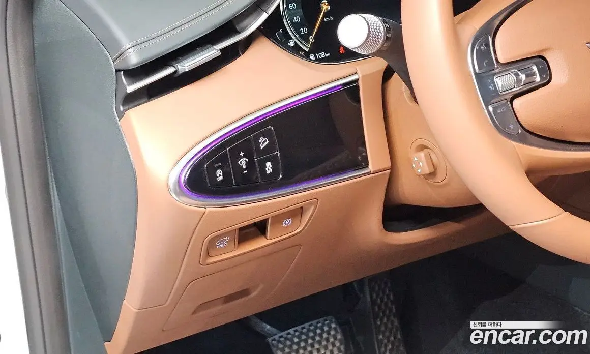 Genesis GV70 2022 2.5 автомат (гидро), фото 18 Genesis GV70 2022 2.5 автомат (гидро), фото 18