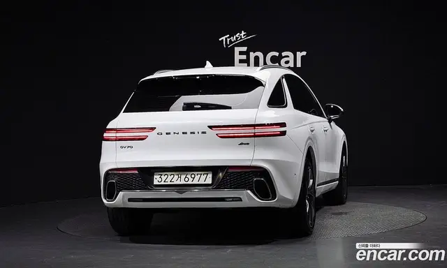 Genesis GV70 2022 2.5 автомат (гидро), миниатюра 3 Genesis GV70 2022 2.5 автомат (гидро), миниатюра 3