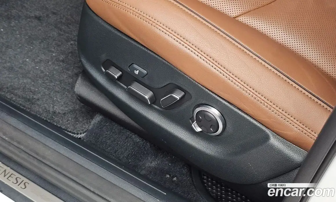 Genesis GV70 2022 2.5 автомат (гидро), фото 24 Genesis GV70 2022 2.5 автомат (гидро), фото 24