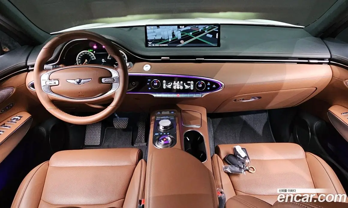 Genesis GV70 2022 2.5 автомат (гидро), фото 9 Genesis GV70 2022 2.5 автомат (гидро), фото 9