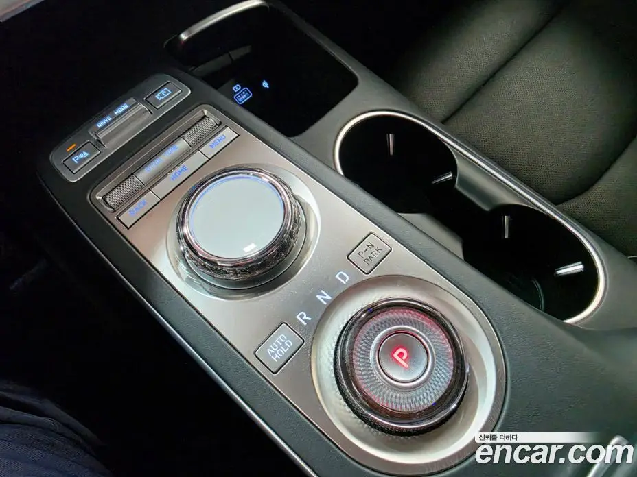 Genesis GV70 2022 2.5 автомат (гидро), фото 13