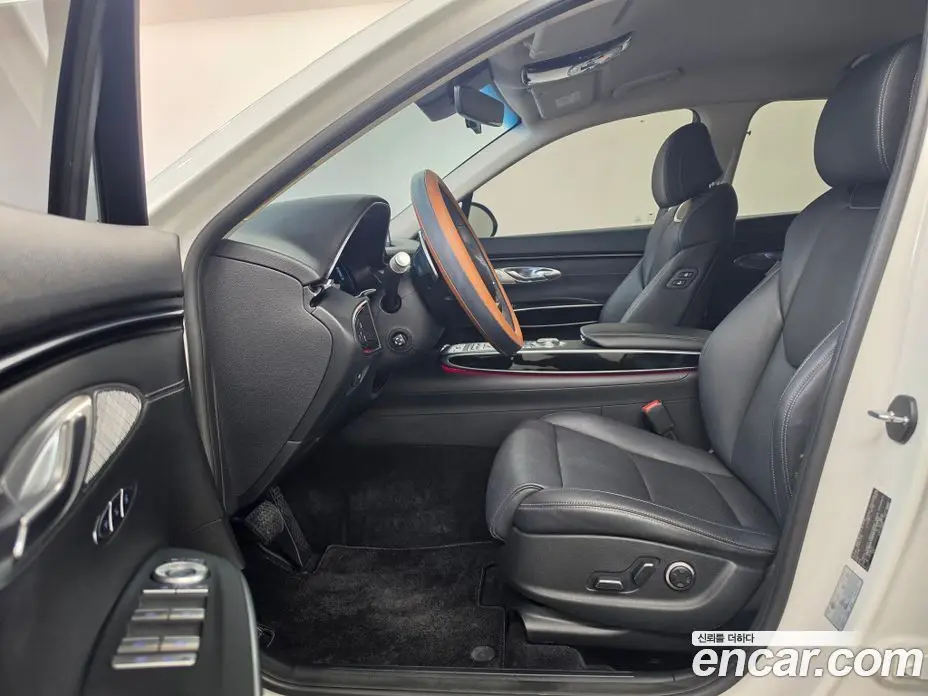 Genesis GV70 2022 2.5 автомат (гидро), фото 9