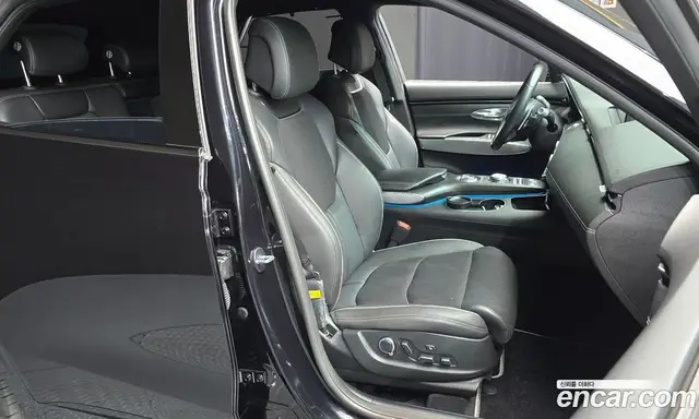 Genesis GV70 2024 2.2 автомат (гидро), миниатюра 12