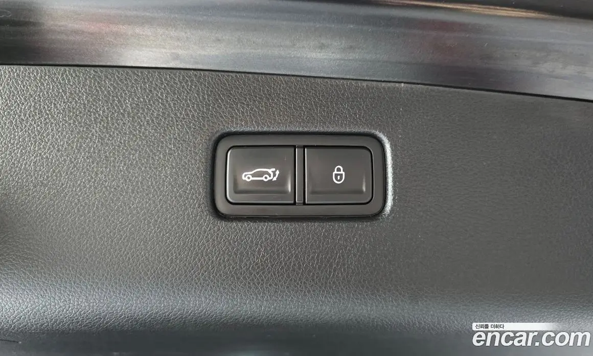 Genesis GV70 2024 2.2 автомат (гидро), фото 20 Genesis GV70 2024 2.2 автомат (гидро), фото 20