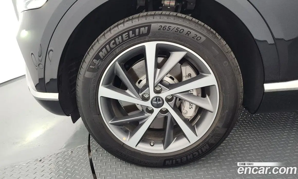 Genesis GV80 2025 2.5 автомат (гидро), фото 5 Genesis GV80 2025 2.5 автомат (гидро), фото 5