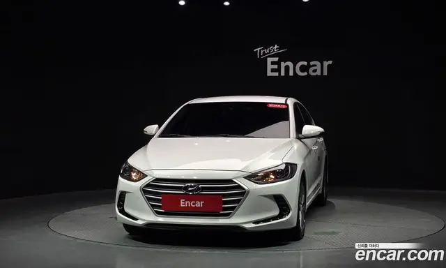 Hyundai Avante 2018 1.6 автомат (гидро), миниатюра 2 Hyundai Avante 2018 1.6 автомат (гидро), миниатюра 2