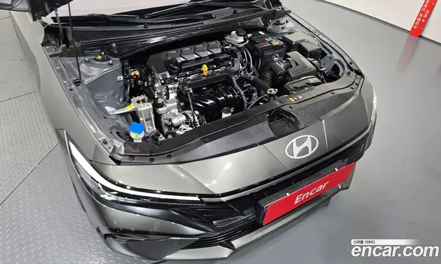 Hyundai Avante 2025 1.6 автомат (гидро), миниатюра 6