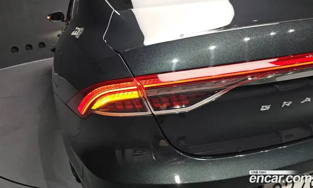 Hyundai Grandeur 2020 3.3 автомат (гидро), миниатюра 8 Hyundai Grandeur 2020 3.3 автомат (гидро), миниатюра 8