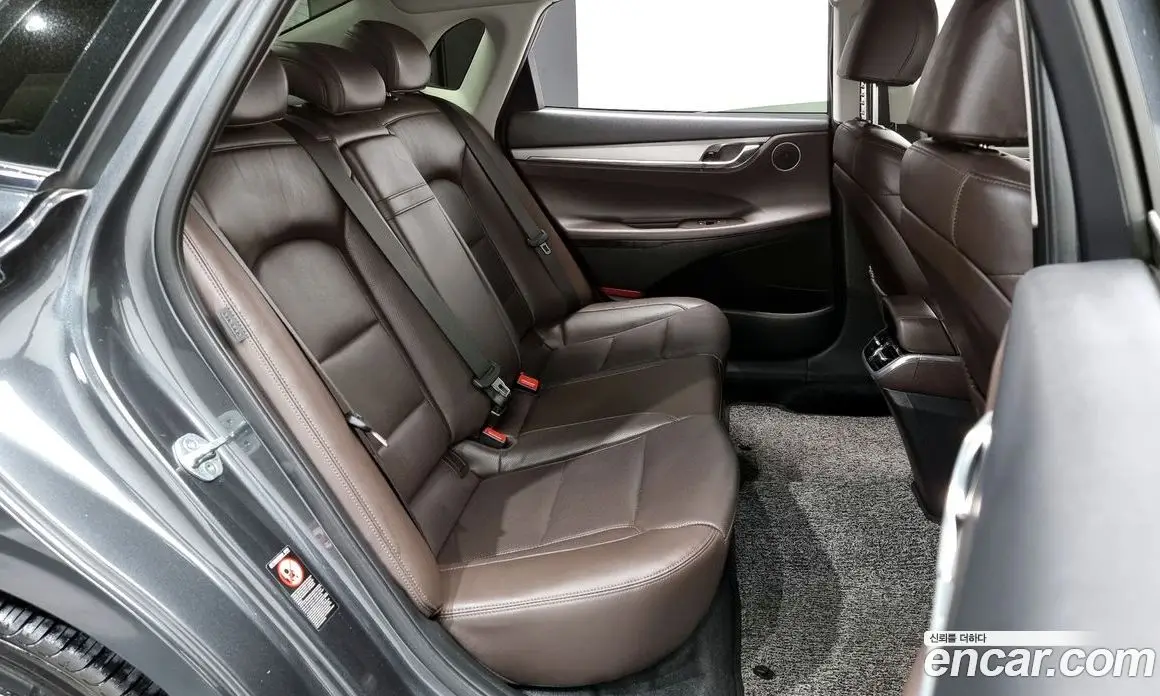 Hyundai Grandeur 2021 2.5 автомат (гидро), фото 12