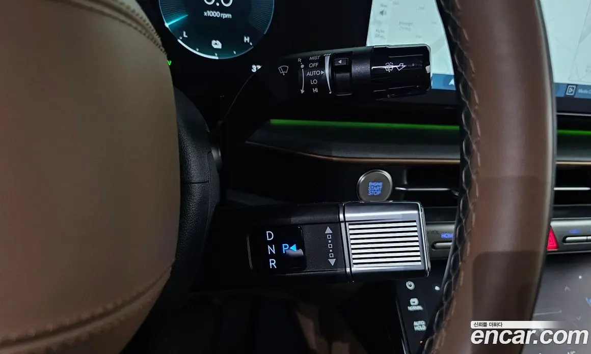 Hyundai Grandeur 2023 1.6 автомат (гидро), фото 12