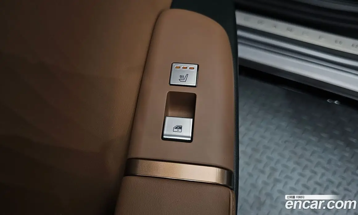 Hyundai Grandeur 2023 1.6 автомат (гидро), фото 31