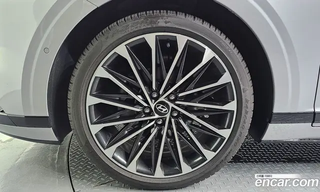 Hyundai Grandeur 2023 1.6 автомат (гидро), миниатюра 5