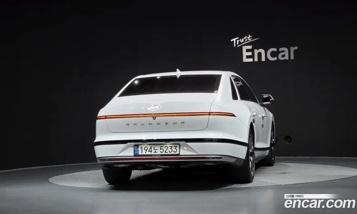 Hyundai Grandeur 2024 2.5 автомат (гидро), фото 4 Hyundai Grandeur 2024 2.5 автомат (гидро), фото 4