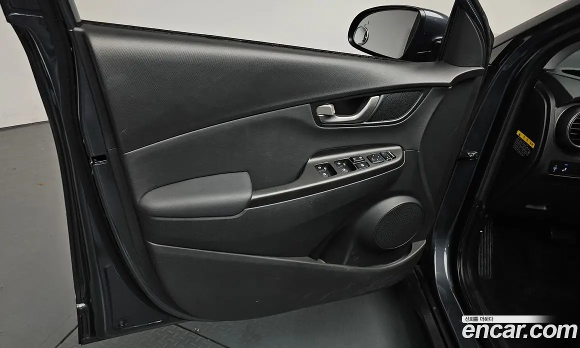 Hyundai Kona 2019 1.6 автомат (гидро), фото 13 Hyundai Kona 2019 1.6 автомат (гидро), фото 13