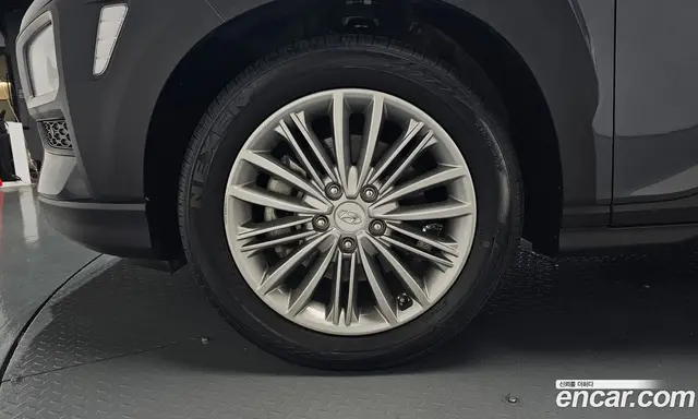 Hyundai Kona 2019 1.6 автомат (гидро), миниатюра 4 Hyundai Kona 2019 1.6 автомат (гидро), миниатюра 4