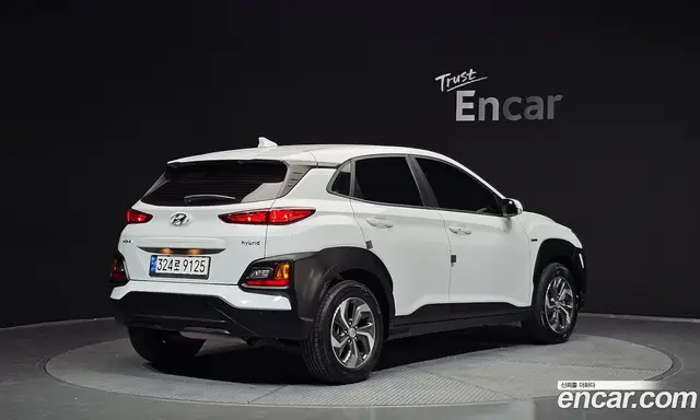 Hyundai Kona 2020 1.6 автомат (гидро), миниатюра 2