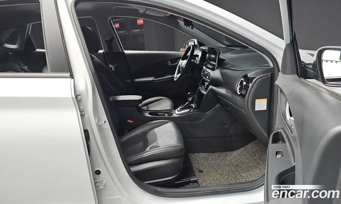 Hyundai Kona 2020 1.6 автомат (гидро), фото 16