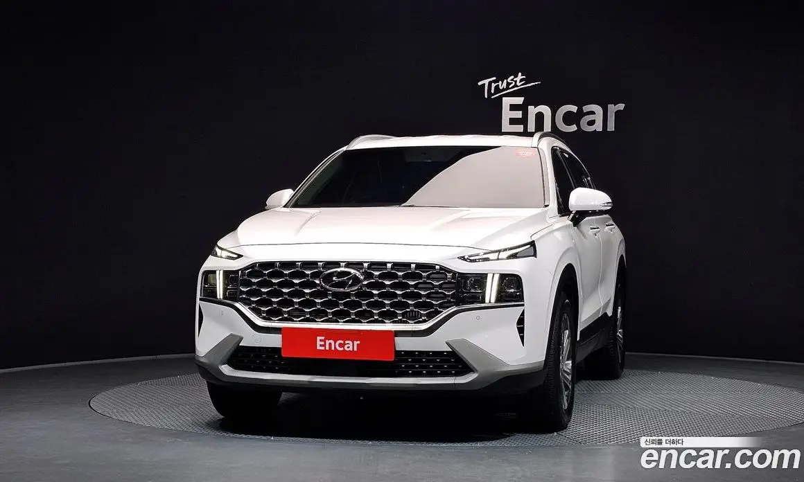 Hyundai Santa Fe 2022 2.2 автомат (гидро), фото 3