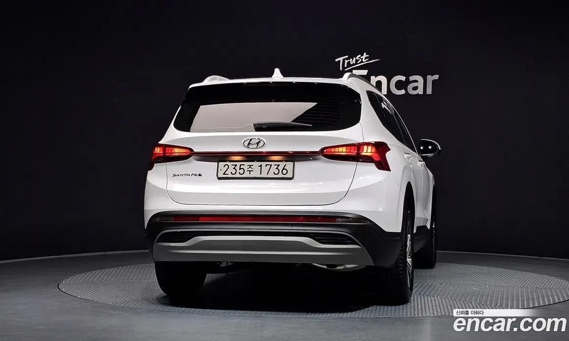 Hyundai Santa Fe 2022 2.2 автомат (гидро), фото 4