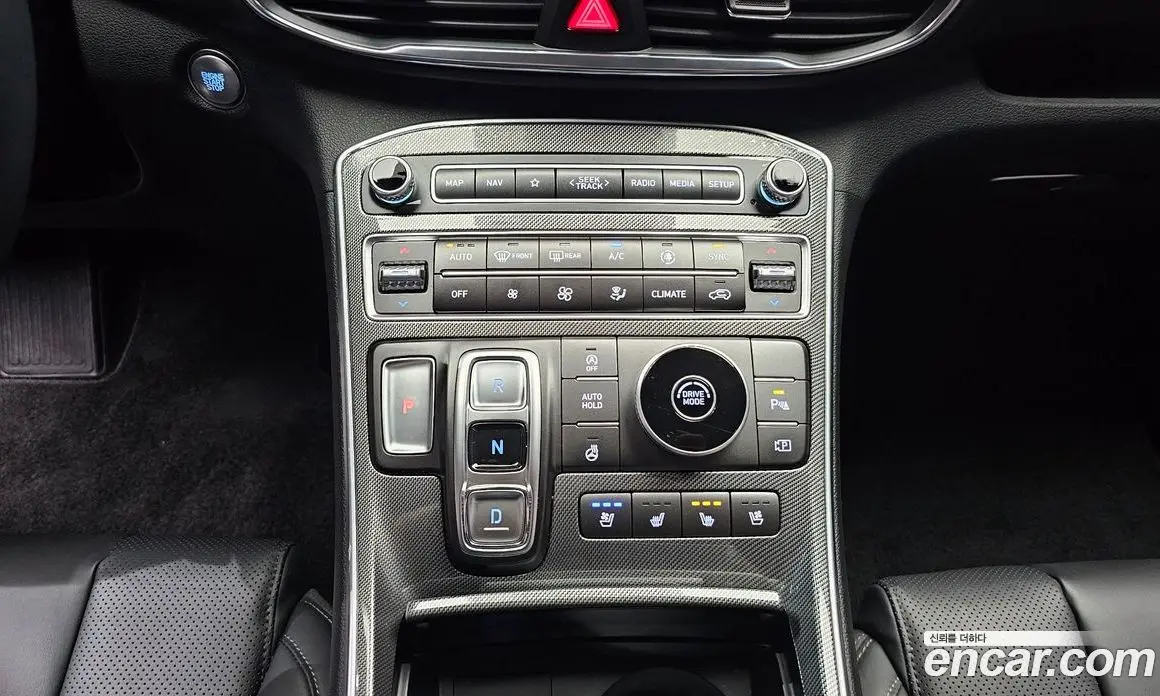 Hyundai Santa Fe 2022 2.2 автомат (гидро), фото 9