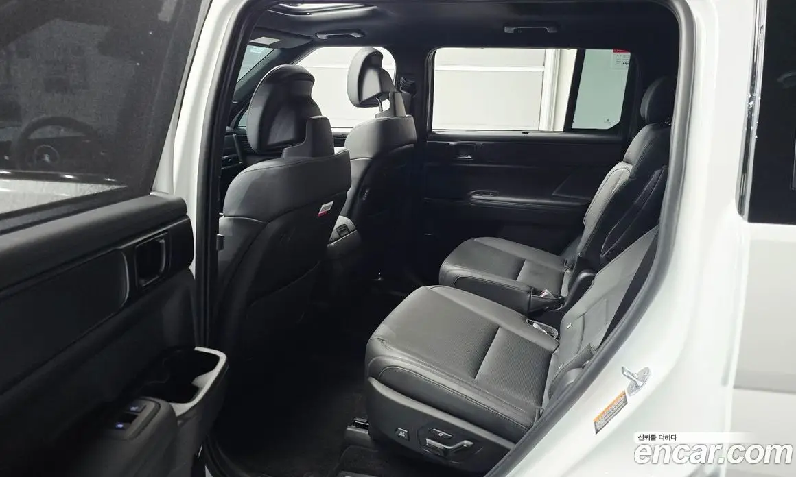 Hyundai Santa Fe 2024 1.6 автомат (гидро), фото 17 Hyundai Santa Fe 2024 1.6 автомат (гидро), фото 17
