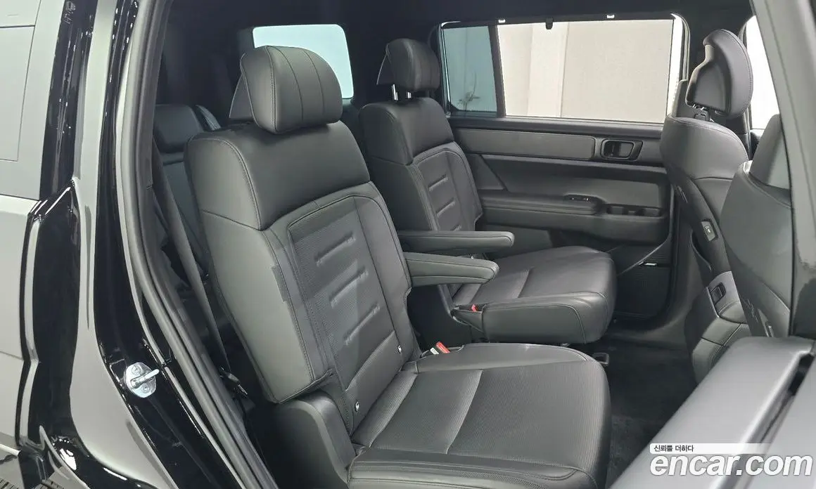 Hyundai Santa Fe 2024 1.6 автомат (гидро), фото 17