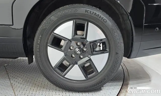 Hyundai Santa Fe 2024 1.6 автомат (гидро), миниатюра 7