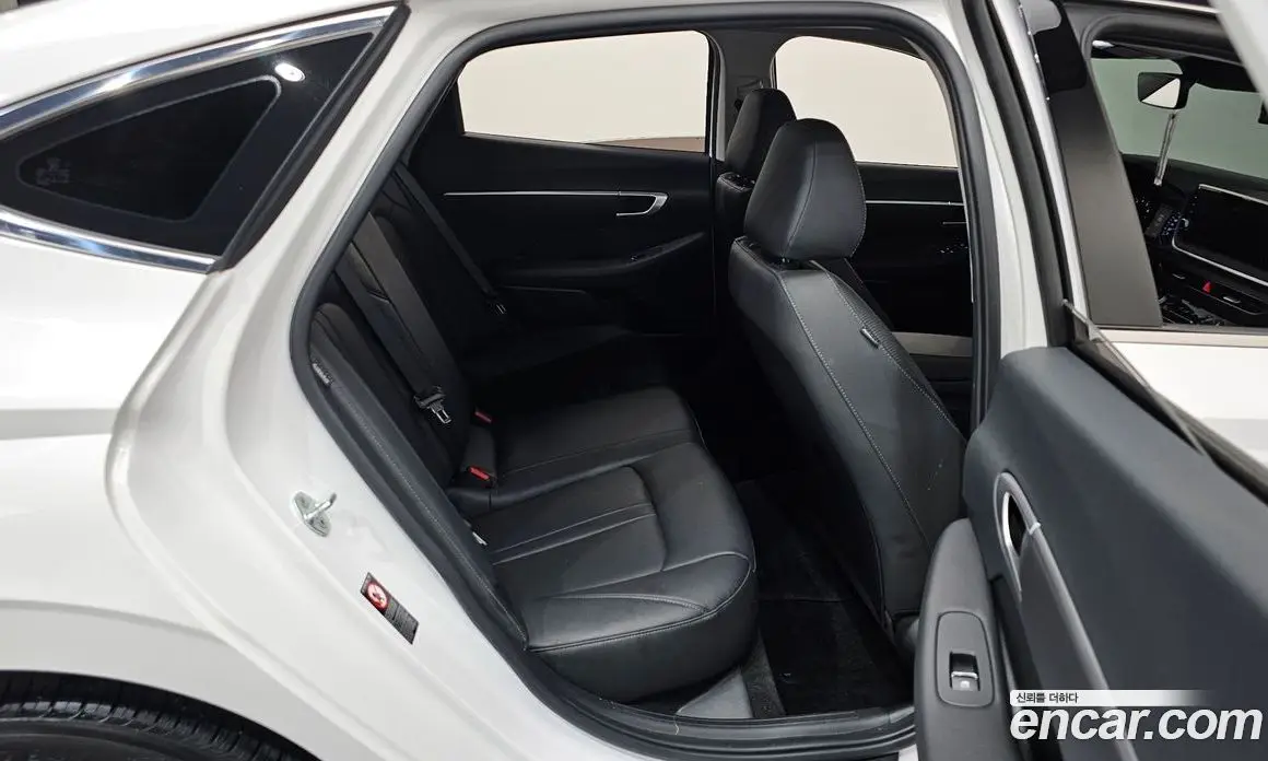 Hyundai Sonata 2022 2.0 автомат (гидро), фото 17 Hyundai Sonata 2022 2.0 автомат (гидро), фото 17