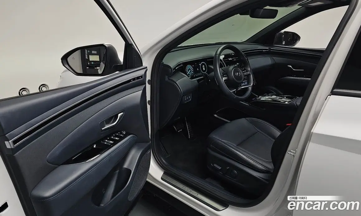 Hyundai Tucson 2022 1.6 автомат (гидро), фото 12