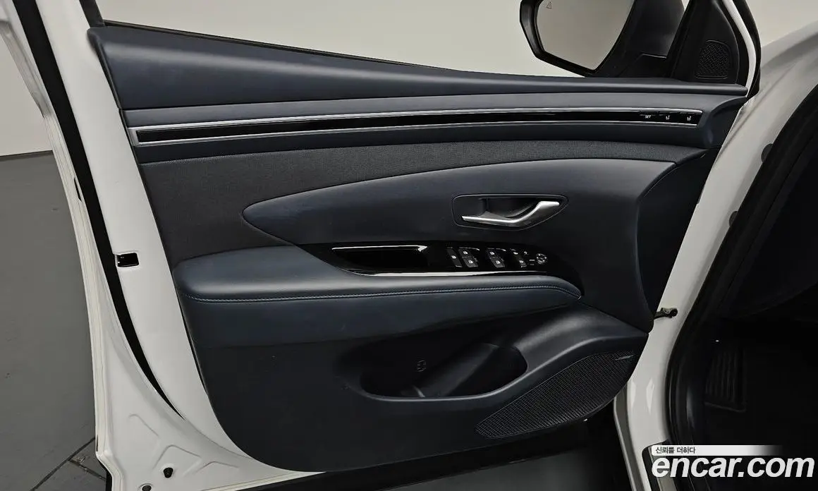 Hyundai Tucson 2022 1.6 автомат (гидро), фото 13