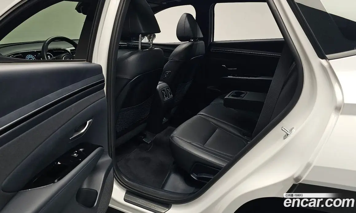 Hyundai Tucson 2022 1.6 автомат (гидро), фото 16