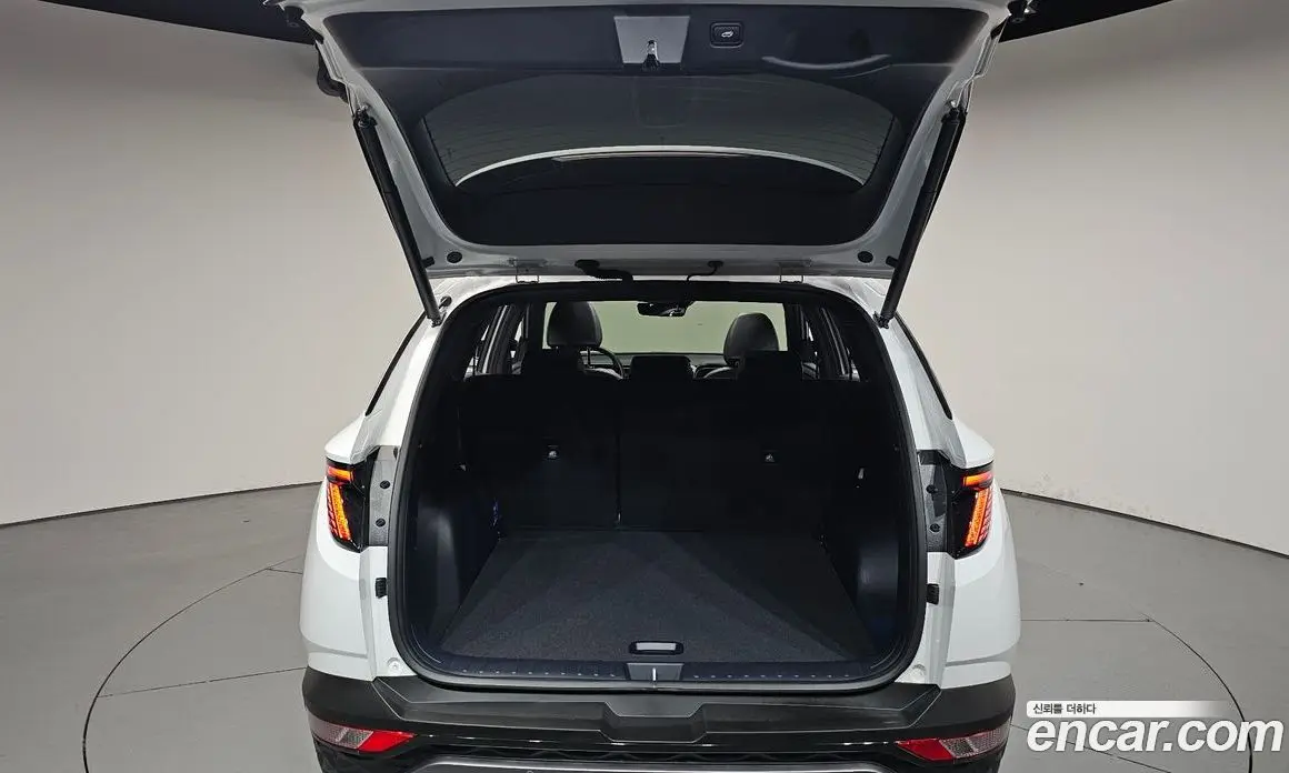 Hyundai Tucson 2022 1.6 автомат (гидро), фото 25