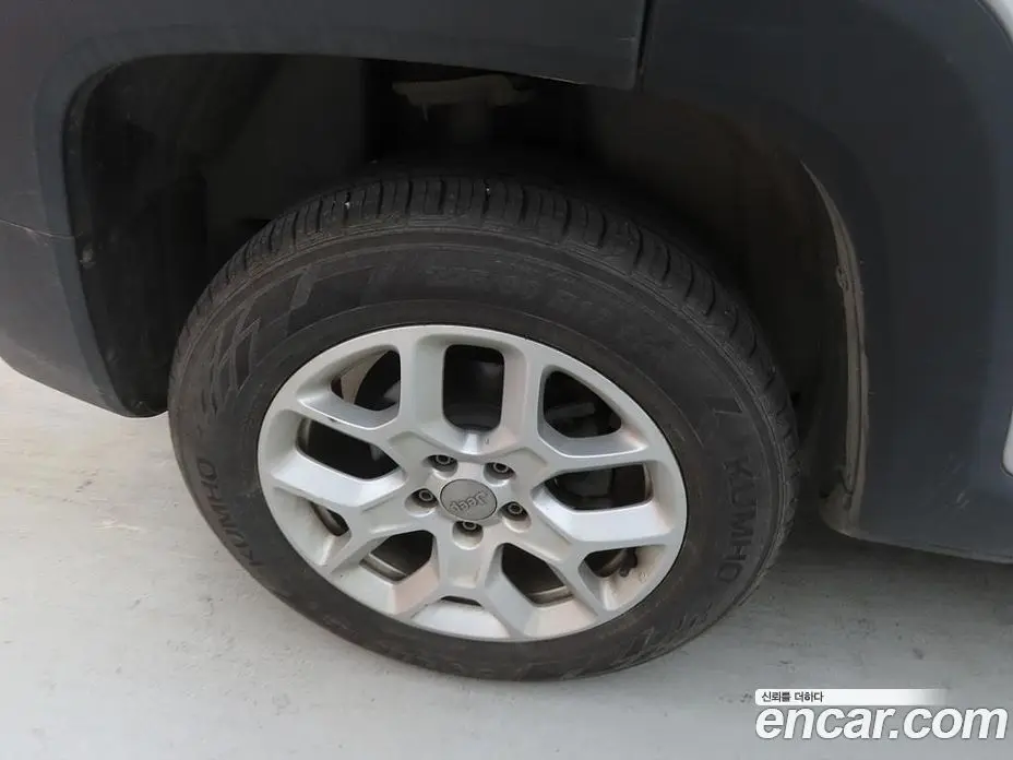 Jeep Renegade 2015 2.0 автомат (гидро), фото 20 Jeep Renegade 2015 2.0 автомат (гидро), фото 20