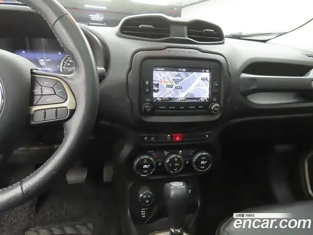 Jeep Renegade 2015 2.0 автомат (гидро), миниатюра 10 Jeep Renegade 2015 2.0 автомат (гидро), миниатюра 10