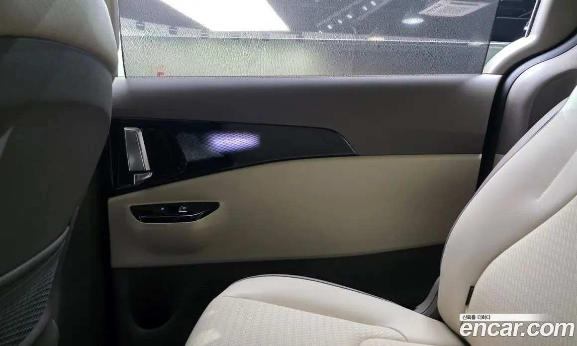Kia Carnival 2021 3.5 автомат (гидро), фото 15 Kia Carnival 2021 3.5 автомат (гидро), фото 15