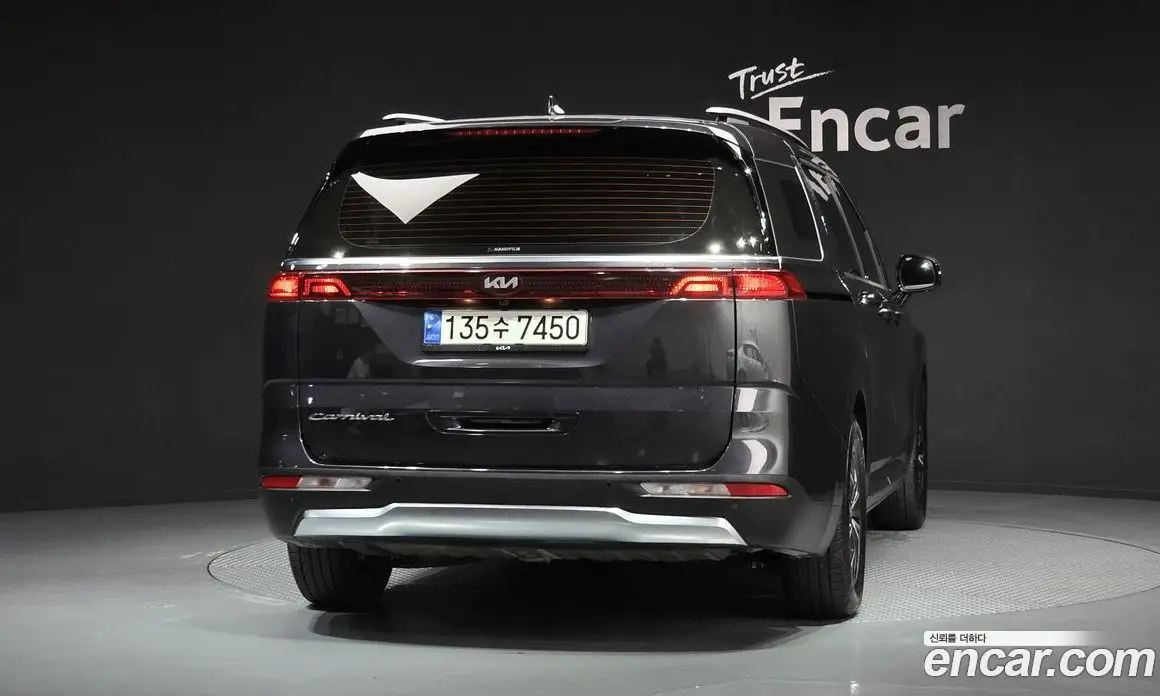 Kia Carnival 2021 3.5 автомат (гидро), фото 4 Kia Carnival 2021 3.5 автомат (гидро), фото 4