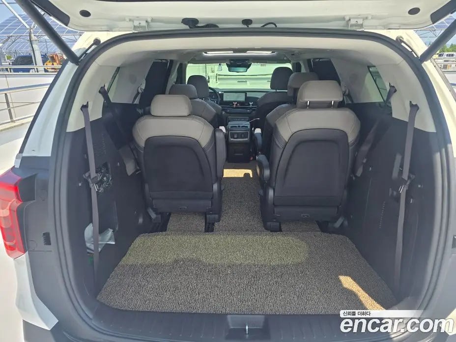 Kia Carnival 2024 1.6 автомат (гидро), фото 14