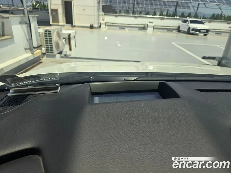 Kia Carnival 2024 1.6 автомат (гидро), фото 17