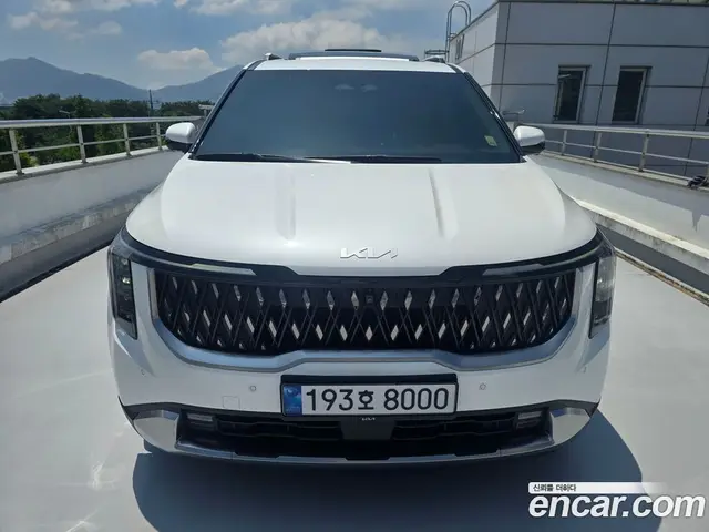 Kia Carnival 2024 1.6 автомат (гидро), миниатюра 3