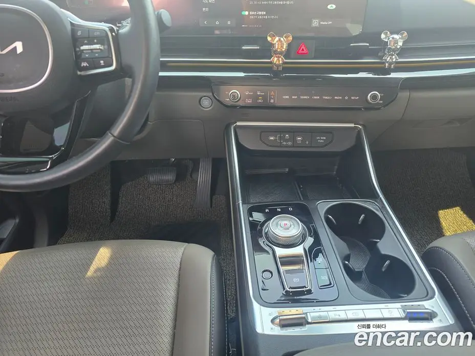 Kia Carnival 2024 1.6 автомат (гидро), фото 9