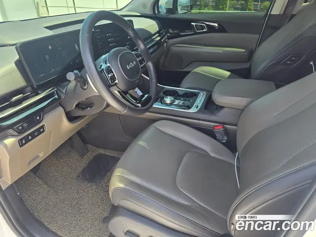 Kia Carnival 2024 1.6 автомат (гидро), миниатюра 10