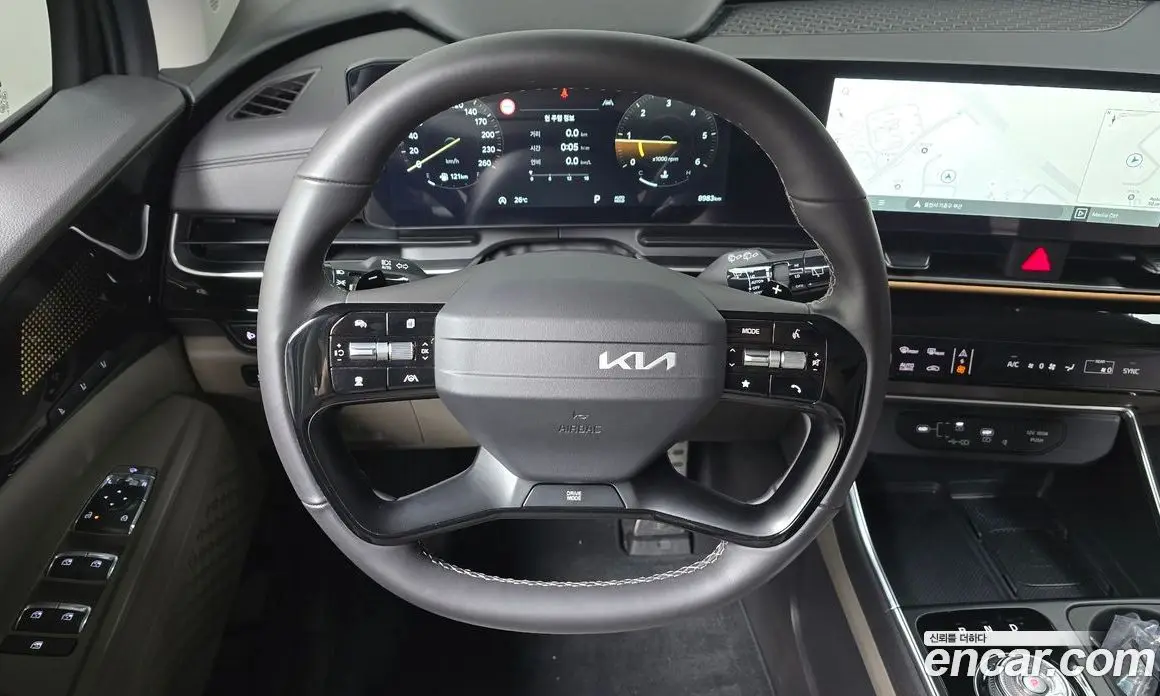Kia Carnival 2025 2.2 автомат (гидро), фото 18 Kia Carnival 2025 2.2 автомат (гидро), фото 18