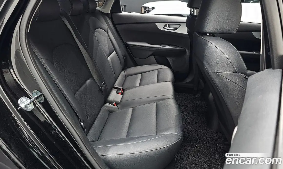 Kia K3 2023 1.6 автомат (гидро), фото 11 Kia K3 2023 1.6 автомат (гидро), фото 11