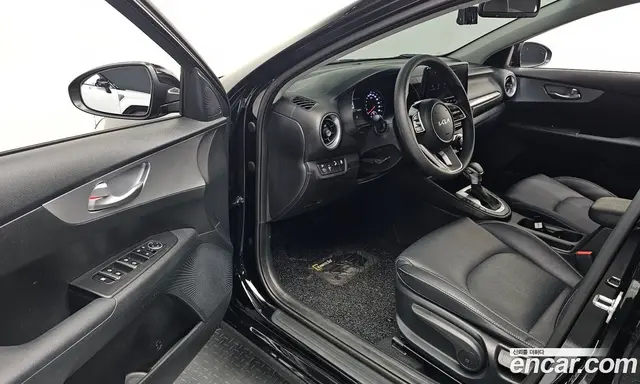 Kia K3 2023 1.6 автомат (гидро), миниатюра 10 Kia K3 2023 1.6 автомат (гидро), миниатюра 10