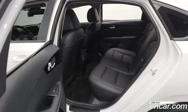 Kia K3 2024 1.6 автомат (гидро), миниатюра 11