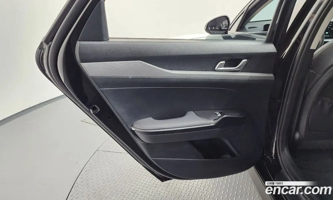 Kia K5 (Optima) 2024 2.0 автомат (гидро), фото 15 Kia K5 (Optima) 2024 2.0 автомат (гидро), фото 15